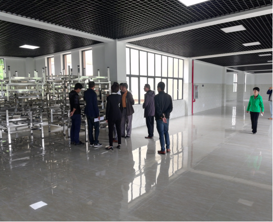 冊(cè)峨村委會(huì)辦公區(qū)及餐廳裝修工程項(xiàng)目順利通過(guò) 竣工驗(yàn)收